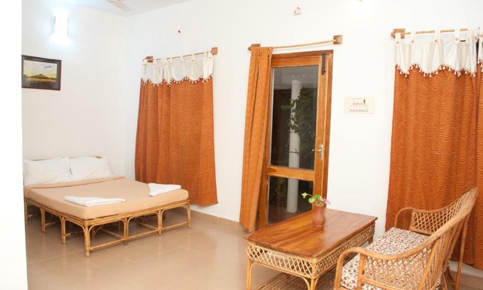 Tiruvannamalai Casa | The Mountain Retreat