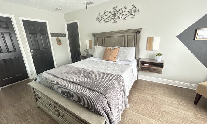 East Tampa Apartamento | The M’s Cozy Corner