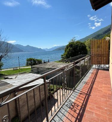 Dongo Apartamento | The Music of The Lake - Lake Front with three Bedrooms