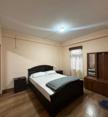 Karsiyang Cama Y Desayuno | The Mystic Mountain Homestay