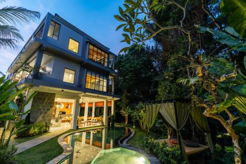 Melayang Casa | The Nani