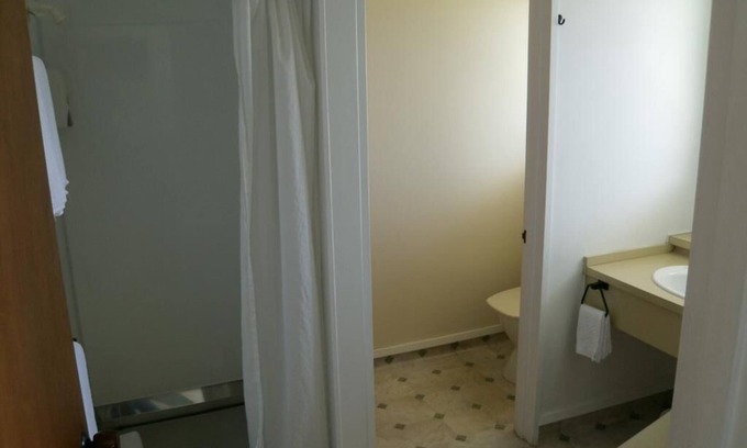 Napier Hotel | The Napier Nest Motel Experience