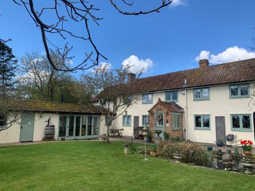 Burrowbridge Casa | The Nest at Walnut Cottage