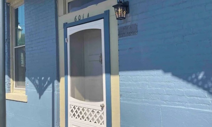 Van Buren Apartamento | The Nook at Main Street Suites: Cozy studio apt in downtown Van Buren, AR