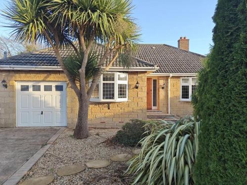 Brighstone Casa | The Nook - Brighstone