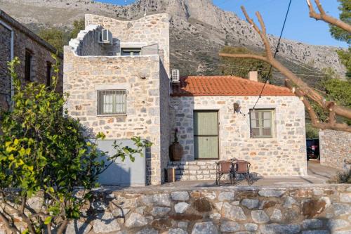 Omales Casa | The Nook