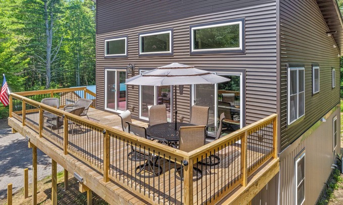 Elmira Casa | The Northwood Cottage
