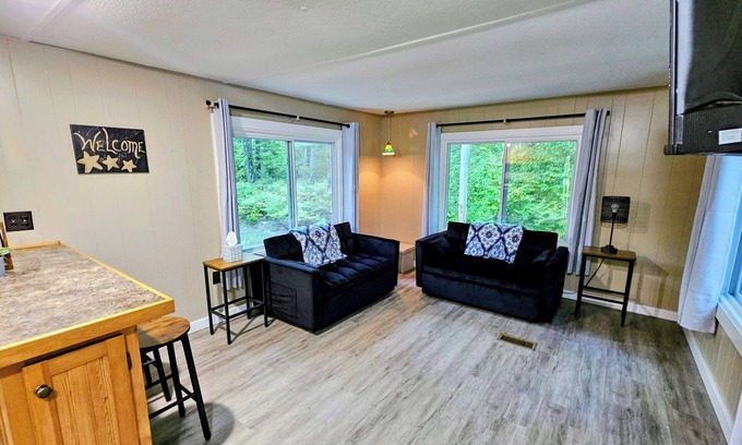 Luther Casa | The Northwoods Den- A terrific 2-bedroom house on 9 secluded acres in Luther MI