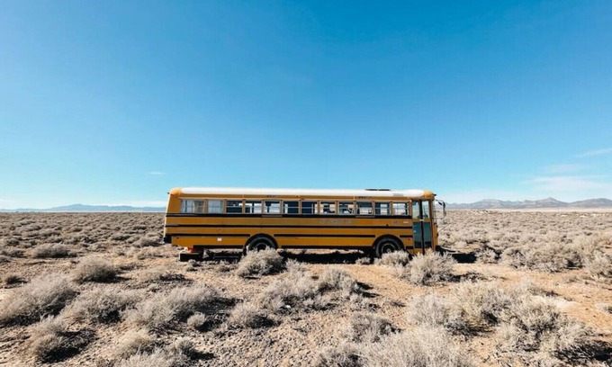 Newcastle Cabina | The Nowhere Bus · Off-Grid, Stargazing, Nic Cage Themed School Bus