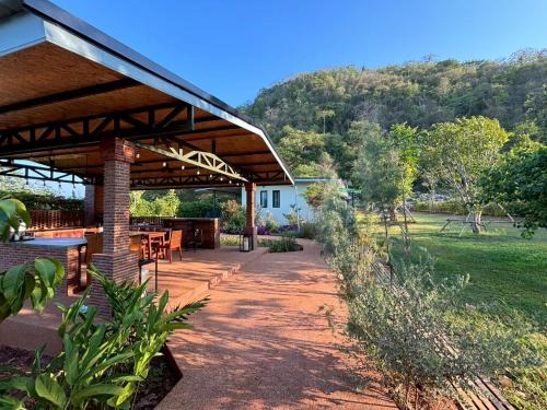 Mu Si Cabina | The O' Khao Yai Mountain View Pool & Sauna Villa