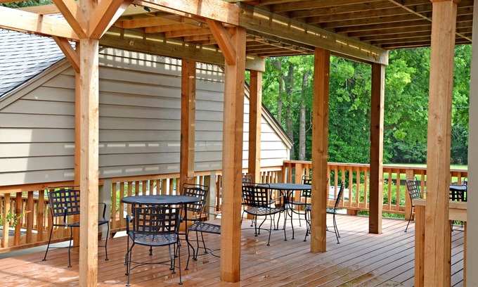 Sulphur Springs Cama Y Desayuno | The Oaks Bed and Breakfast