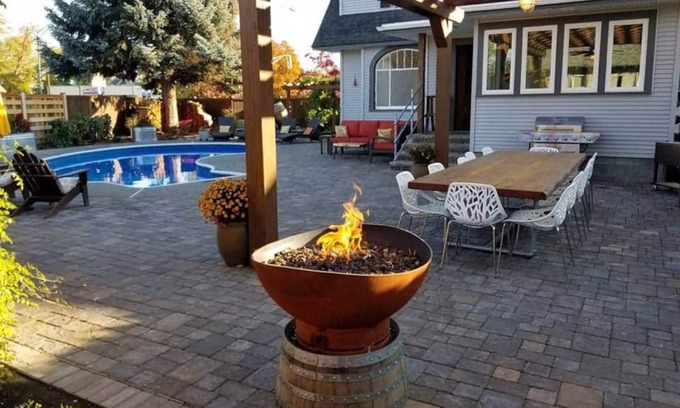 Walla Walla Casa | The Oasis Downtown 3 BR with Pool