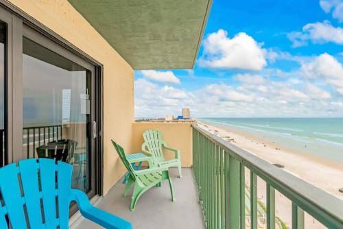 Daytona Beach Shores Apartamento | The Ocean Front Starfish Suite by Brightwild