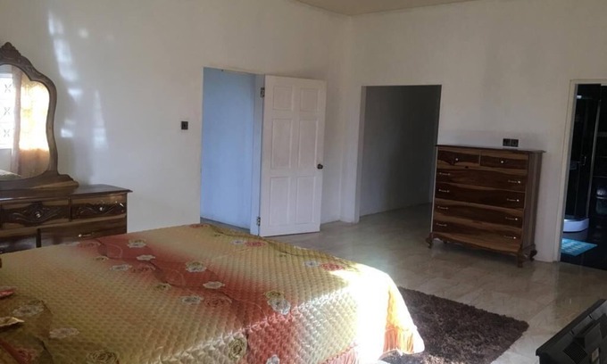 Moore Town Apartamento | La villa con vista al mar