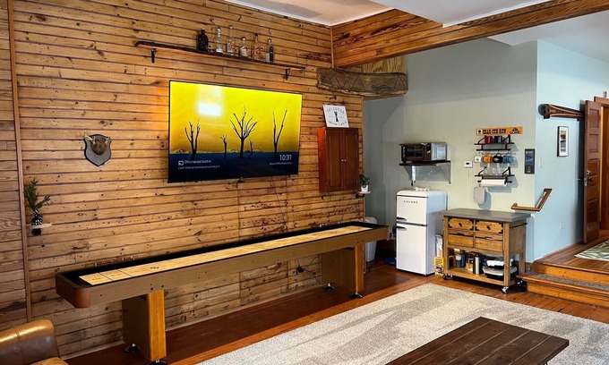 North Creek Casa | The Office at North Creek All Season Rental