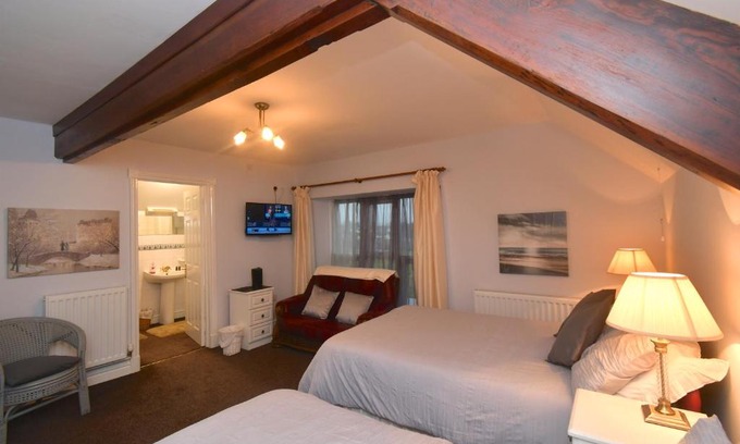 Saint Clears Casa | The Old Board School Guest House