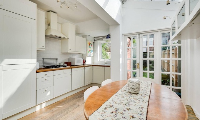 Oxford City Centre Casa | The Old Bookbinders Retreat - 4-bedroom Jericho House in Oxford