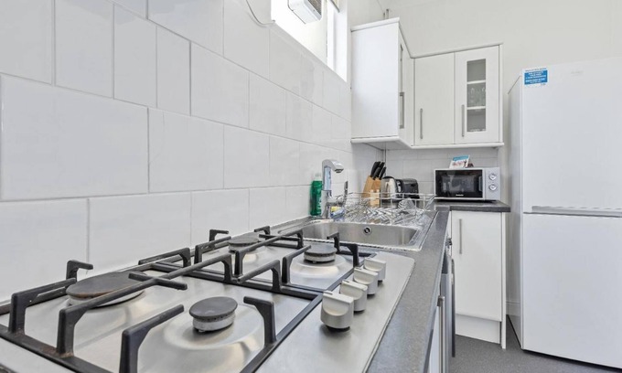 Kemptown Casa | The Old Brewery House 2 Double Bedrooms Parking