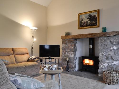 Crynant Casa | The Old Byre