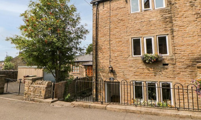 Hayfield Casa | The Old Cobblers