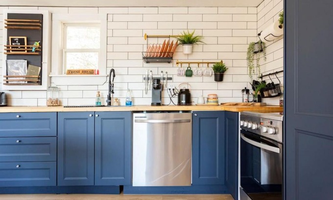 Queens Casa | The Old Kettle Cabin with Hot Tub