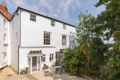 Malvern Apartamento | The Old Morgan Period 3 Bed Duplex