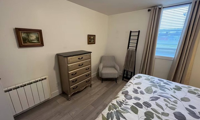 Spencerville Apartamento | The “Old School” Historic Town Free Parking