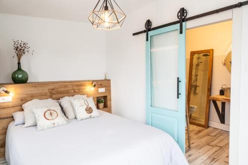 Celorio Casa | The Old Seaman Bed & Breakfast