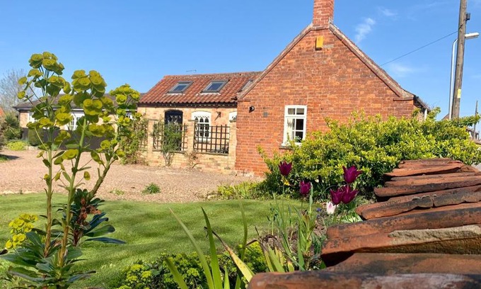 Sleaford Cabina | The Old Stable