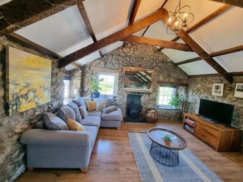 Goodwick Casa | The Old Vestry - pet friendly!