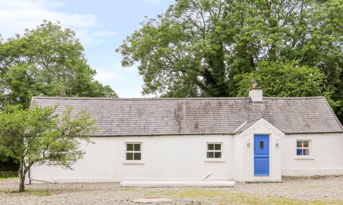 Shillelagh Cabaña | The Old White Cottage, SHILLELAGH, CONDADO DE WICKLOW