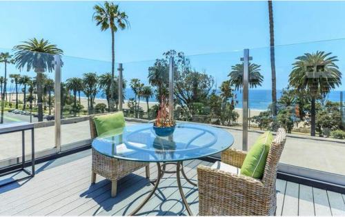 Wilshire Montana Apartamento | The Orchid-Beachfront Bliss Spacious 2BR Apt In Santa Monica