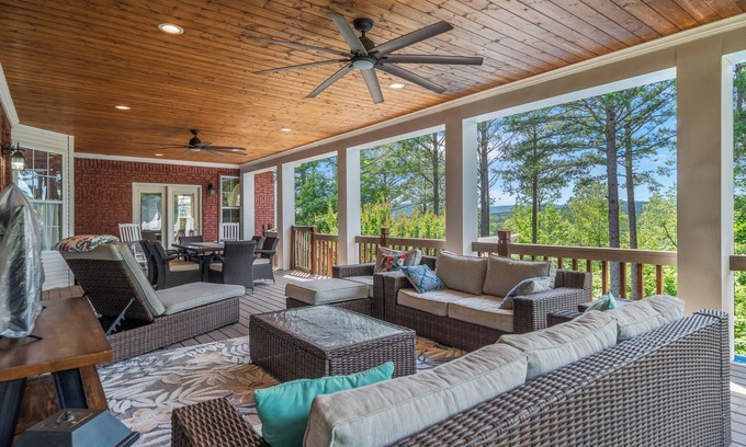 Mountain Pine Casa | The Ouachita Hideaway - POOL!! - Entertaining deck! - 2 living areas - Ping Pong