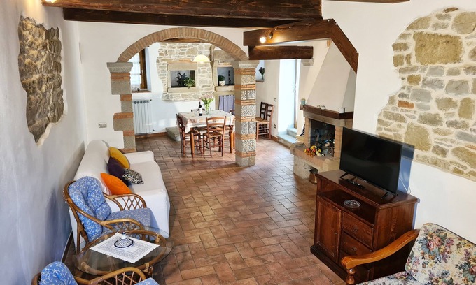 Moggiana Apartamento | Borgo Casalino - Hornos Apartamento