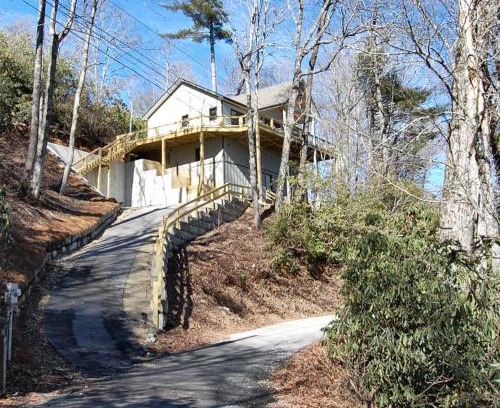 Highlands Casa | The Owlery Walk to Town