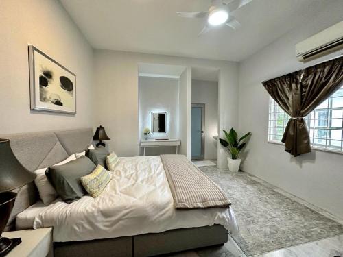 Sungai Pelek Casa | The P Lakehouse
