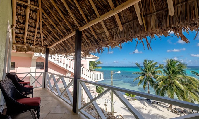 San Pedro Hotel | The Palapa House