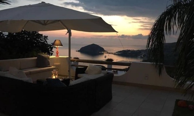 Barano d'Ischia Villa | The Palm "Villa Nunzia"