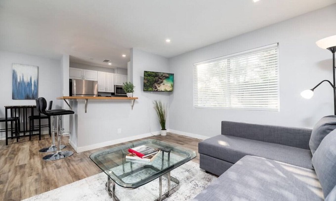Middle River Terrace Apartamento | The Palms @ Middle River Terrace #4