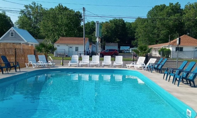 Geneva-on-the-Lake Hotel | The Palms Motel