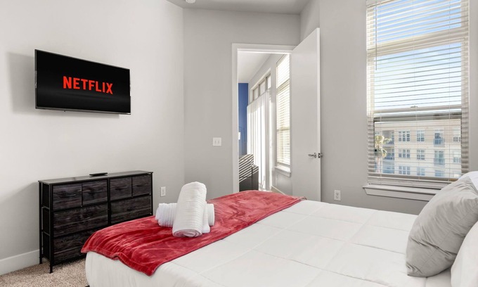 Southtown Apartamento | The Paloma: AFB, Pool, Riverwalk