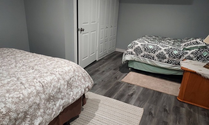 Kentwood Casa | The Paradise @ 48th Street.