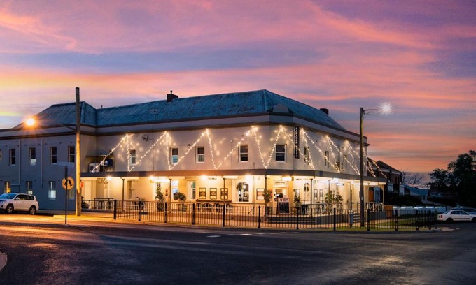 Central Mudgee Hotel | The Paragon Hotel