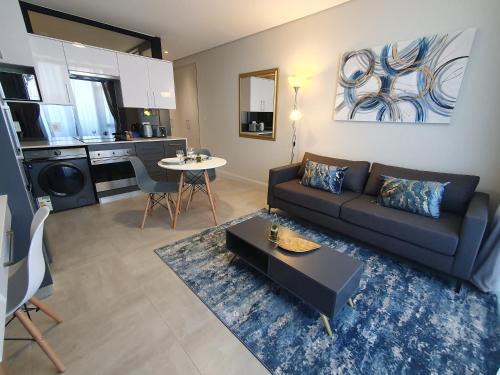 Summerstrand Apartamento | The Paramount and The Supreme at Bellamare