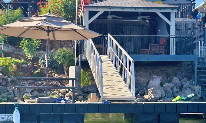 Parker Casa | The Parker River House-A Beautiful, secluded location on the River!