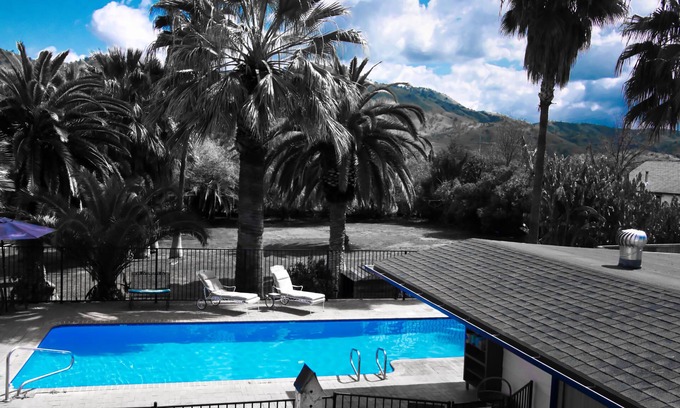 Lemon Cove Cama Y Desayuno | The Parks Inn Bed and Breakfast
