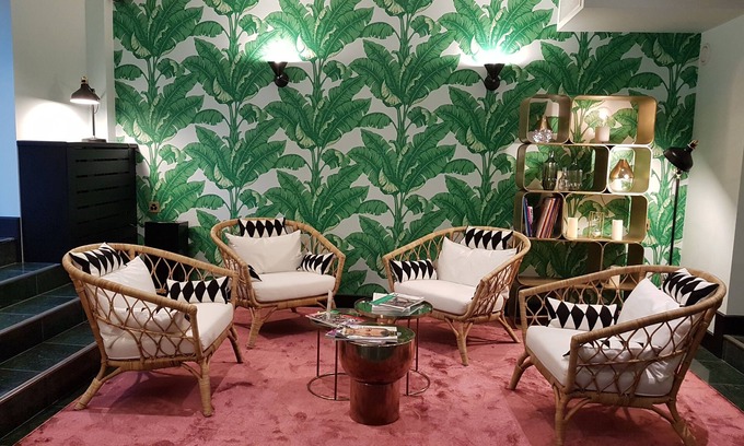 Les Eaux-Vives Hotel | The Pax Hotel