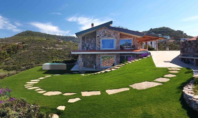 Magomadas Apartamento | The Pearl by the Sea