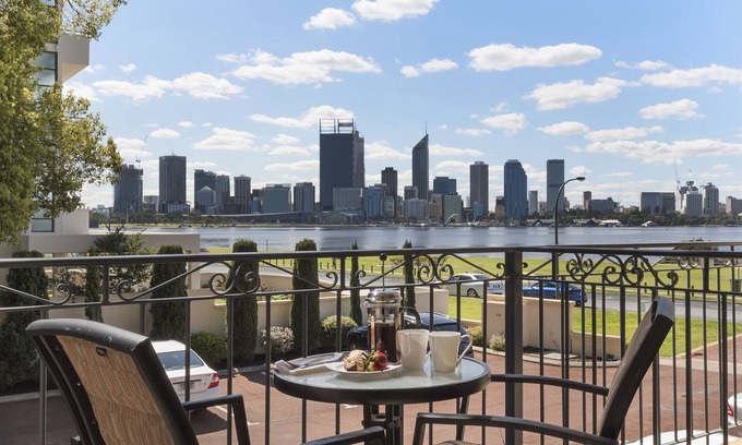 South Perth Apartamento | The Peninsula Riverside Serviced Apartments