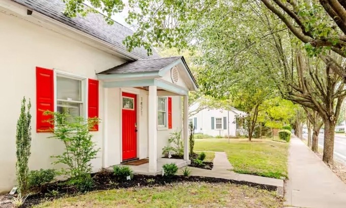 Bolivar Casa | The Penny Postcard Historic House